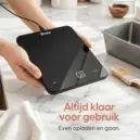 Zwarte digitale keukenweegschaal